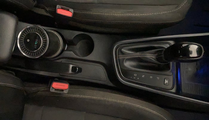 2023 Hyundai NEW I20 ASTA (O) 1.2 IVT, Petrol, Automatic, 55,448 km, Gear Lever