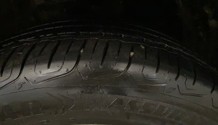 2022 MG ASTOR SUPER EX 1.5 MT, Petrol, Manual, 19,666 km, Right Front Tyre Tread
