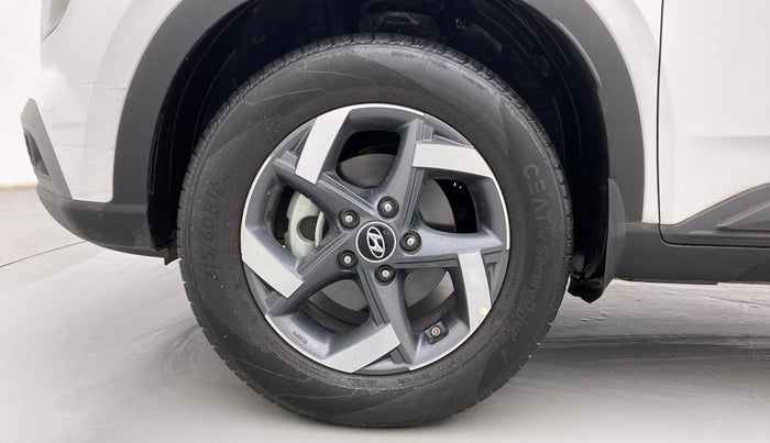 2020 Hyundai VENUE SX 1.0 (O) TURBO, Petrol, Manual, 12,097 km, Left Front Wheel