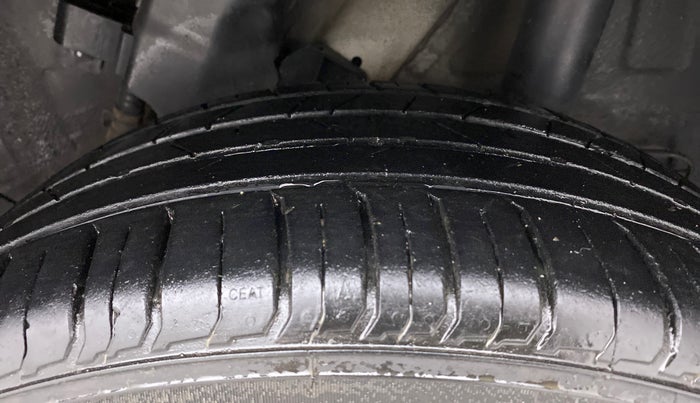 2020 Hyundai VENUE SX 1.0 (O) TURBO, Petrol, Manual, 12,097 km, Left Rear Tyre Tread