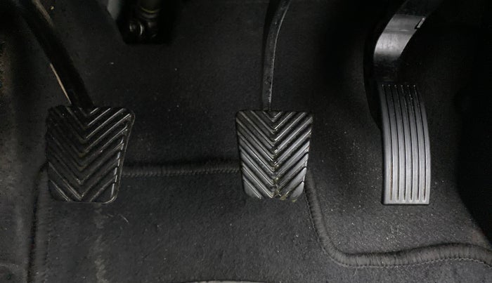 2020 Hyundai VENUE SX 1.0 (O) TURBO, Petrol, Manual, 12,097 km, Pedals