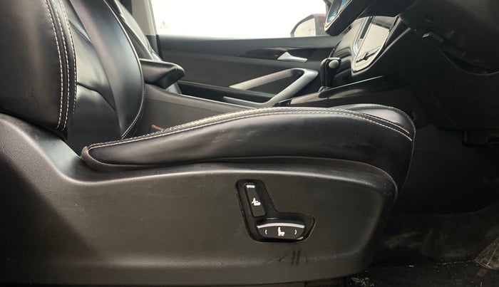 2021 MG HECTOR SHARP 1.5 DCT PETROL, Petrol, Automatic, 67,237 km, Driver Side Adjustment Panel