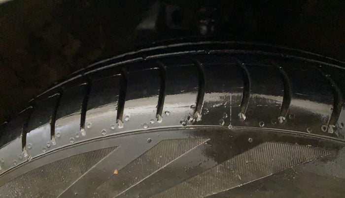 2017 Maruti Celerio ZXI AMT, Petrol, Automatic, 41,645 km, Right Front Tyre Tread