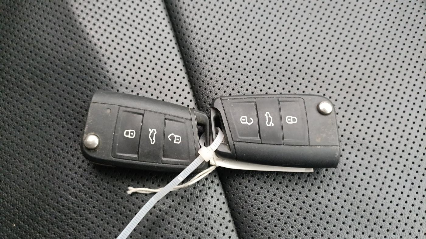 2022 Volkswagen VIRTUS GT PLUS TSI 1.5 EVO DSG, Petrol, Automatic, 80,893 km, Key Close Up