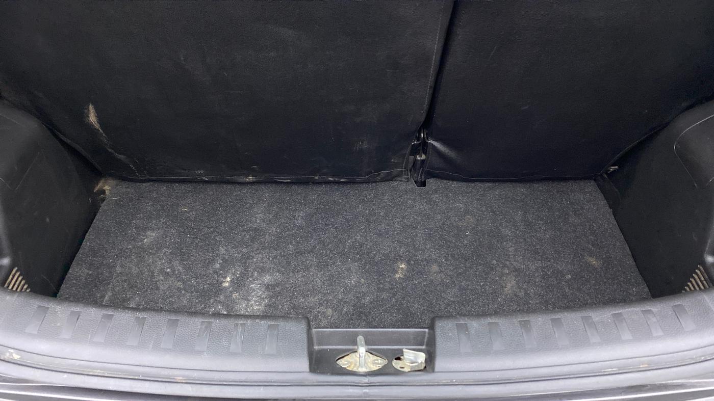 2017 Maruti Swift VXI, Petrol, Manual, 69,895 km, Boot Inside