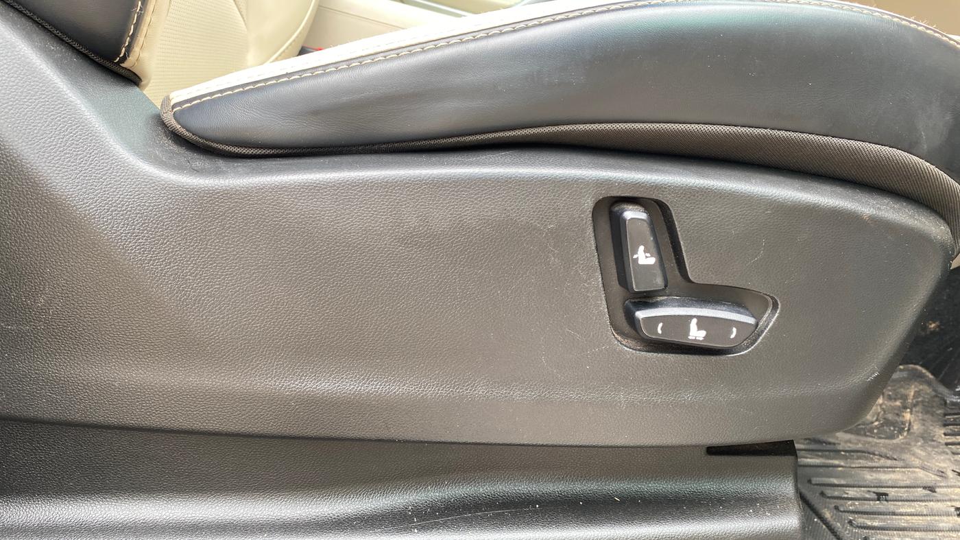 2022 MG HECTOR SMART 1.5 PETROL CVT, Petrol, Automatic, 52,902 km, Driver Side Adjustment Panel