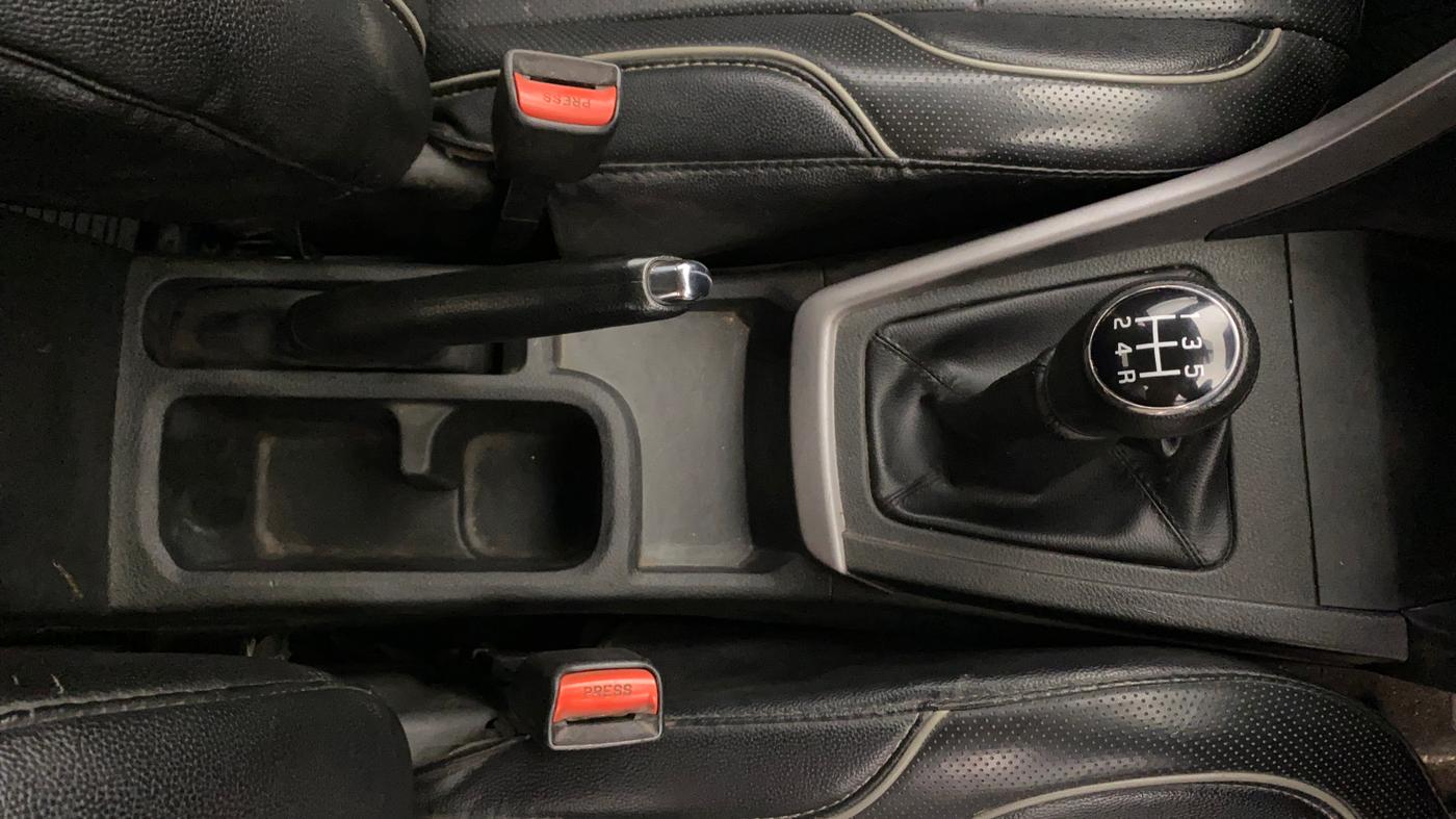 2023 Maruti BREZZA ZXI S-CNG, CNG, Manual, 1,29,749 km, Gear Lever