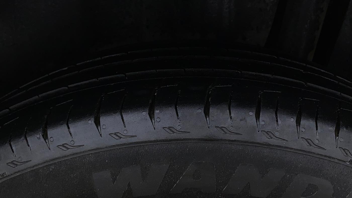 2023 Maruti BREZZA ZXI S-CNG, CNG, Manual, 1,29,749 km, Left Rear Tyre Tread