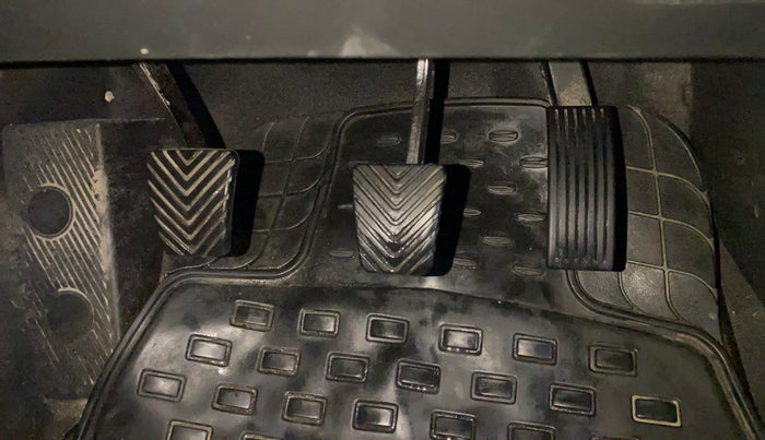 2015 Hyundai Elite i20 MAGNA 1.2, Petrol, Manual, 70,135 km, Pedals