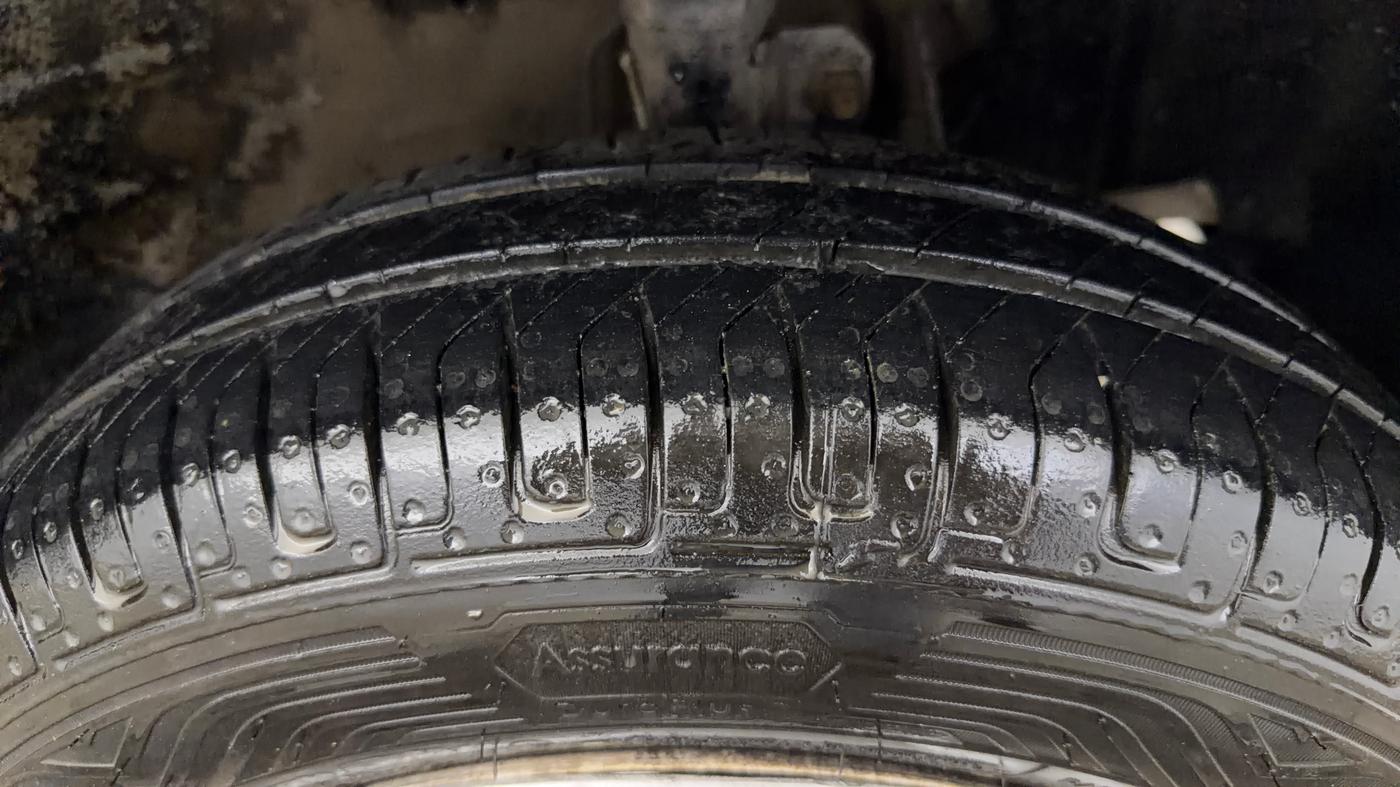 2019 Maruti New Wagon-R LXI CNG 1.0, CNG, Manual, 65,586 km, Right Front Tyre Tread