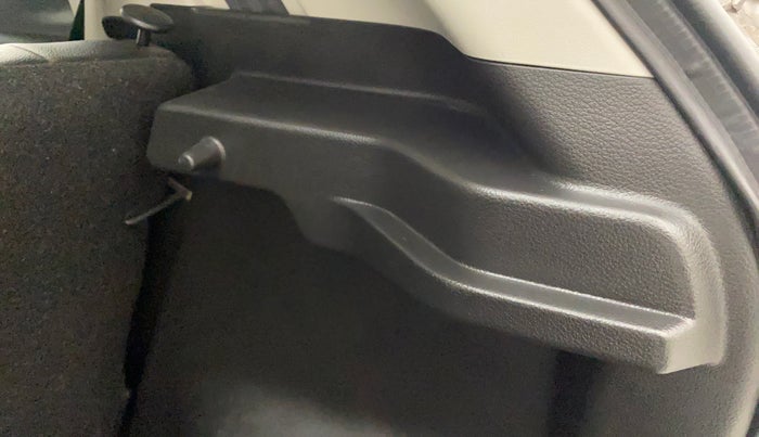 2022 Maruti IGNIS SIGMA 1.2, Petrol, Manual, 33,941 km, Dicky (Boot door) - Parcel tray missing