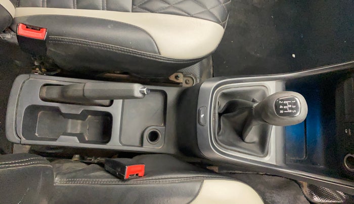 2021 Tata ALTROZ XT PETROL, Petrol, Manual, 74,084 km, Gear Lever