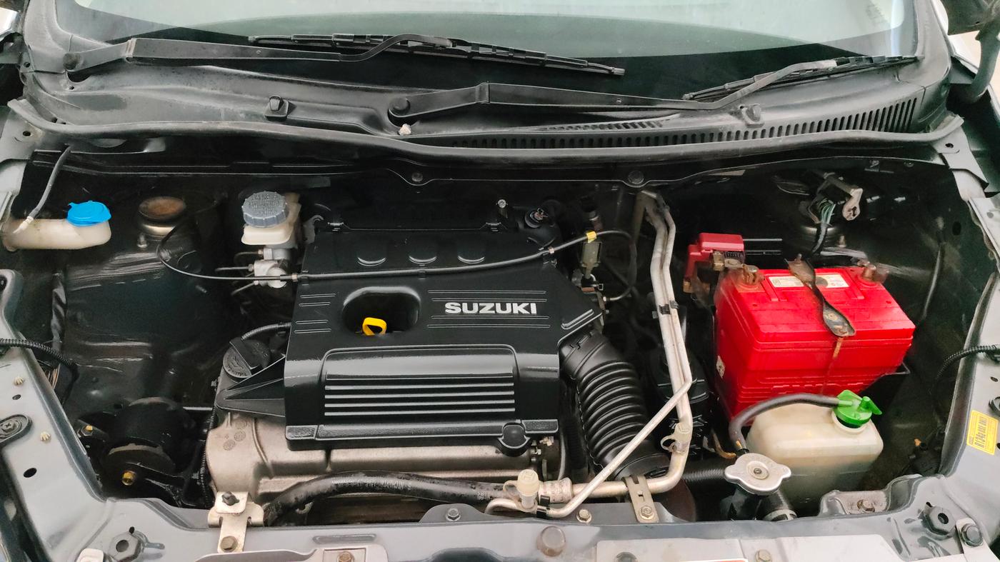 2013 Maruti Wagon R 1.0 VXI, Petrol, Manual, 73,398 km, Engine View