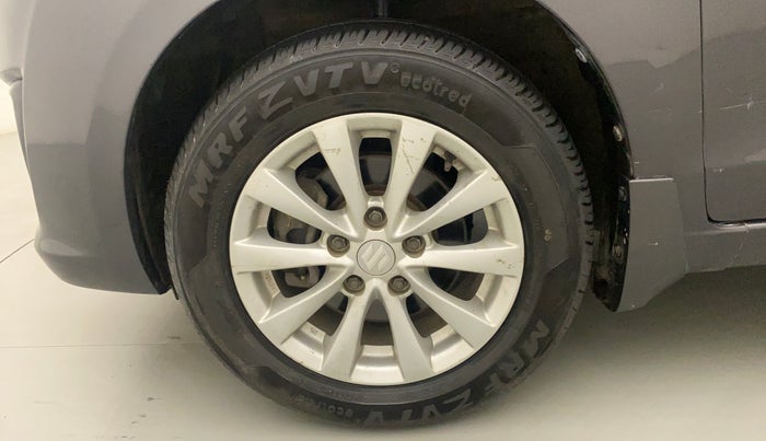 2013 Maruti Ertiga ZXI, Petrol, Manual, 40,809 km, Left Front Wheel