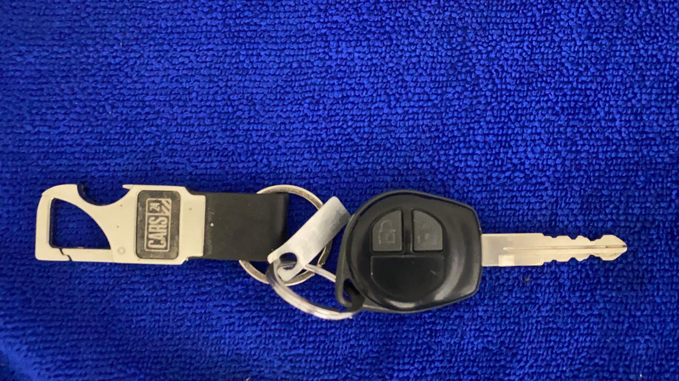 2013 Maruti Ertiga ZXI, Petrol, Manual, 40,809 km, Key Close Up