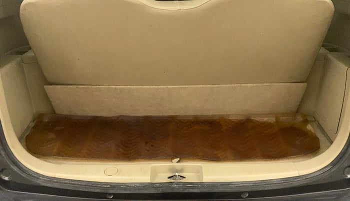 2013 Maruti Ertiga ZXI, Petrol, Manual, 40,809 km, Boot Inside