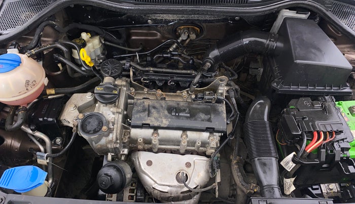 2017 Volkswagen Polo HIGHLINE1.2L, Petrol, Manual, 28,989 km, Engine View