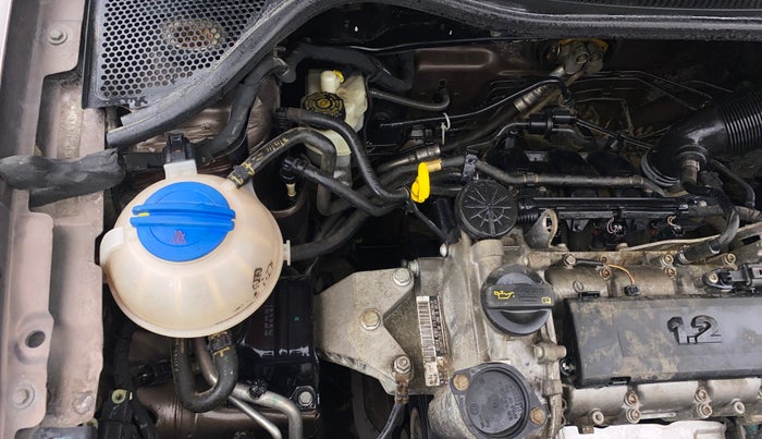 2017 Volkswagen Polo HIGHLINE1.2L, Petrol, Manual, 28,989 km, Engine View - Right