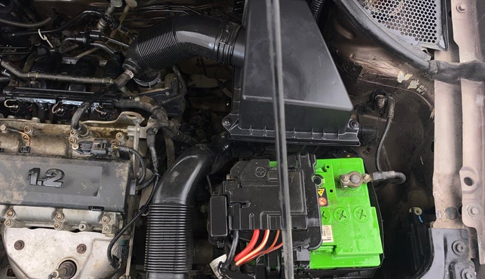 2017 Volkswagen Polo HIGHLINE1.2L, Petrol, Manual, 28,989 km, Engine View - Left