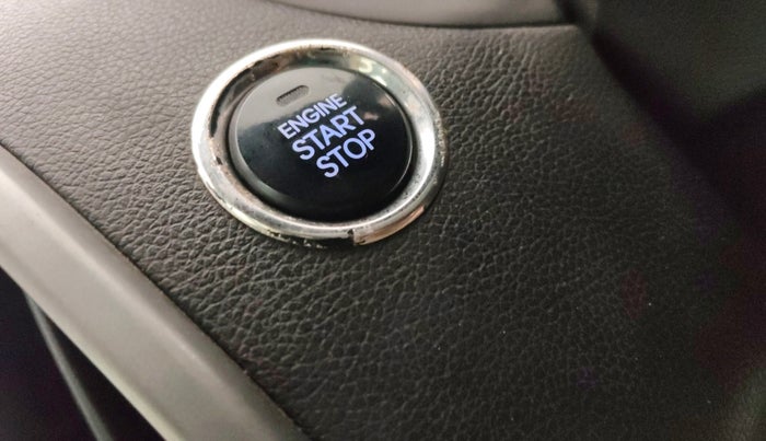 2013 Hyundai i20 ASTA 1.2, Petrol, Manual, 1,16,733 km, Keyless Start/ Stop Button