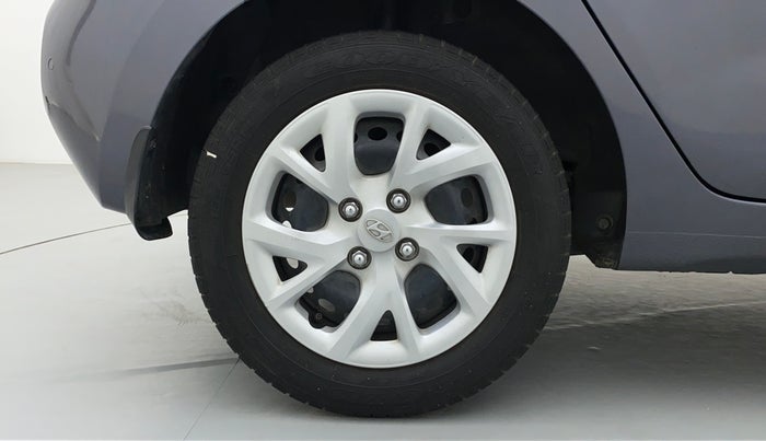 2017 Hyundai Grand i10 SPORTZ 1.2 KAPPA VTVT, Petrol, Manual, 17,238 km, Right Rear Wheel