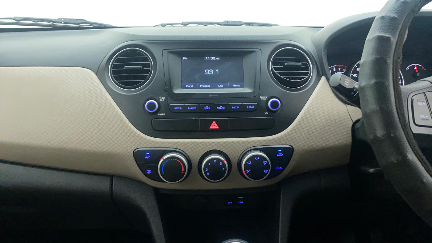 2017 Hyundai Grand i10 SPORTZ 1.2 KAPPA VTVT, Petrol, Manual, 17,238 km, Air Conditioner