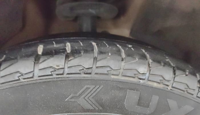 2019 MG HECTOR SHARP 1.5 DCT PETROL, Petrol, Automatic, 77,275 km, Right Front Tyre Tread