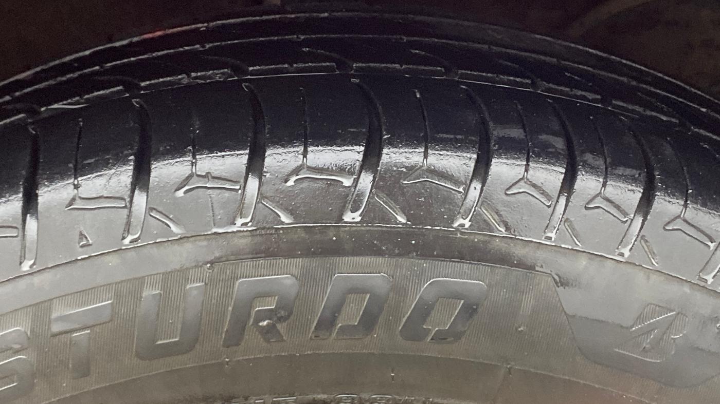 2018 Maruti Baleno SIGMA PETROL 1.2, Petrol, Manual, 1,06,496 km, Right Front Tyre Tread