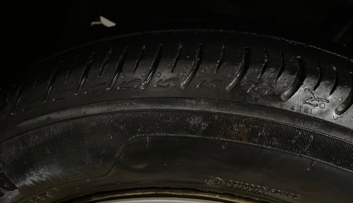 2021 Maruti Baleno SIGMA PETROL 1.2, Petrol, Manual, 39,229 km, Left Front Tyre Tread