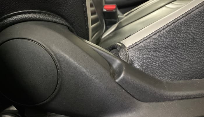 2021 Maruti Baleno SIGMA PETROL 1.2, Petrol, Manual, 39,229 km, Driver Side Adjustment Panel