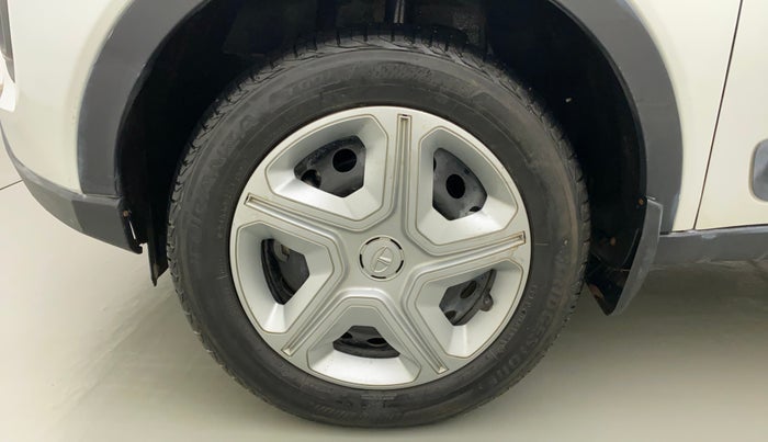 2021 Tata NEXON XM SUNROOF DIESEL, Diesel, Manual, 35,139 km, Left Front Wheel