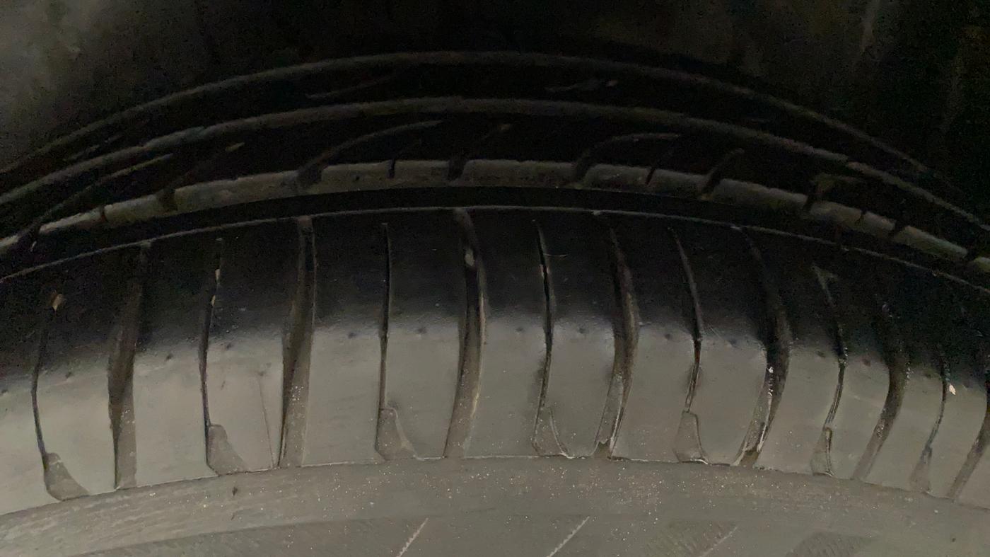 2015 Volkswagen Polo GT TSI AT, Petrol, Automatic, 55,001 km, Left Rear Tyre Tread