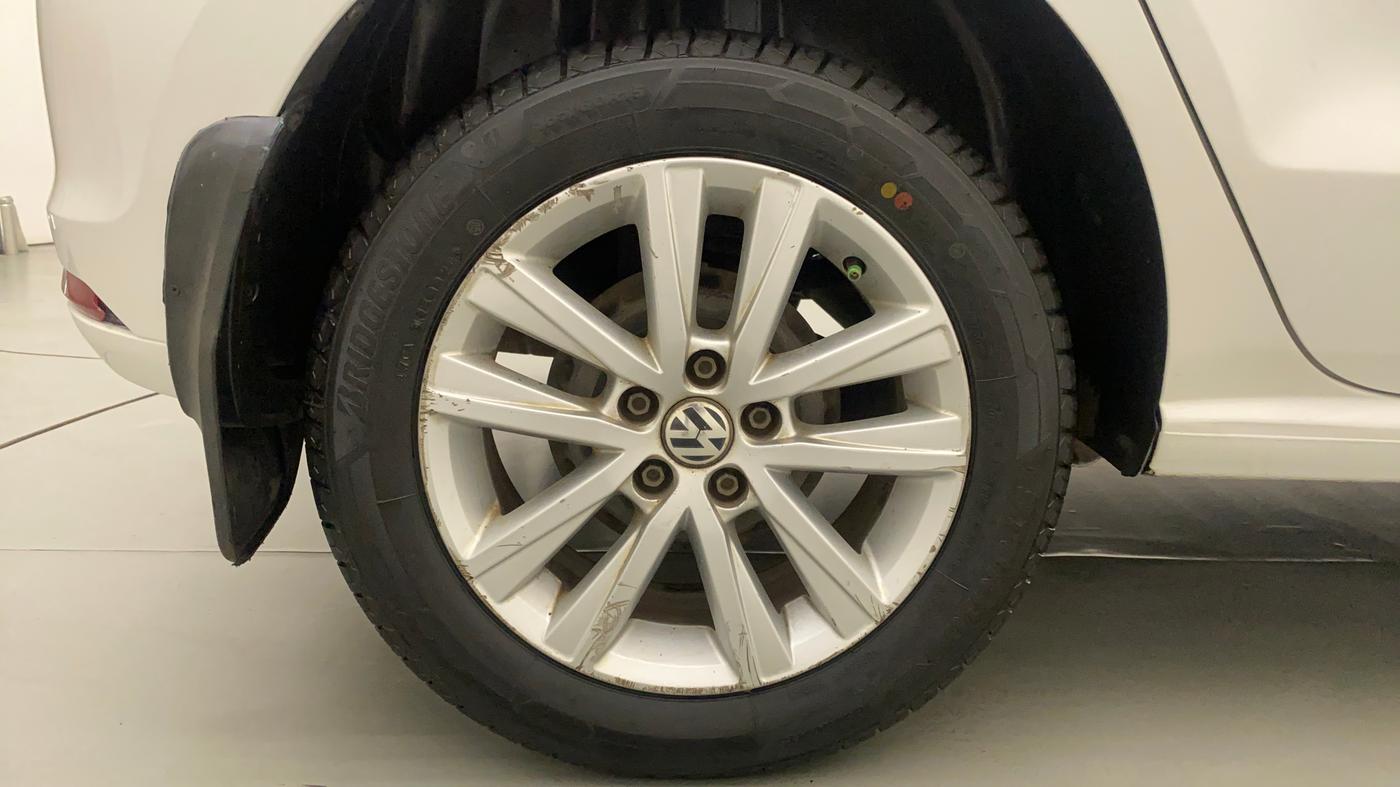 2015 Volkswagen Polo GT TSI AT, Petrol, Automatic, 55,001 km, Right Rear Wheel