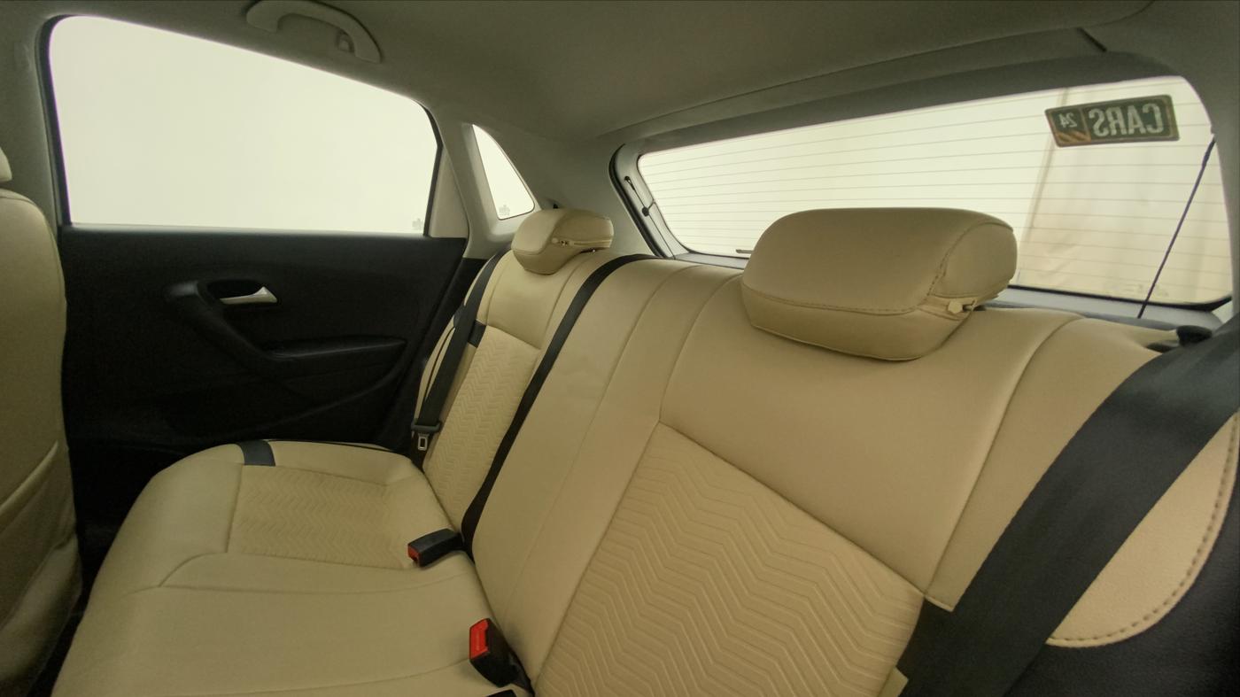 2015 Volkswagen Polo GT TSI AT, Petrol, Automatic, 55,001 km, Right Side Rear Door Cabin