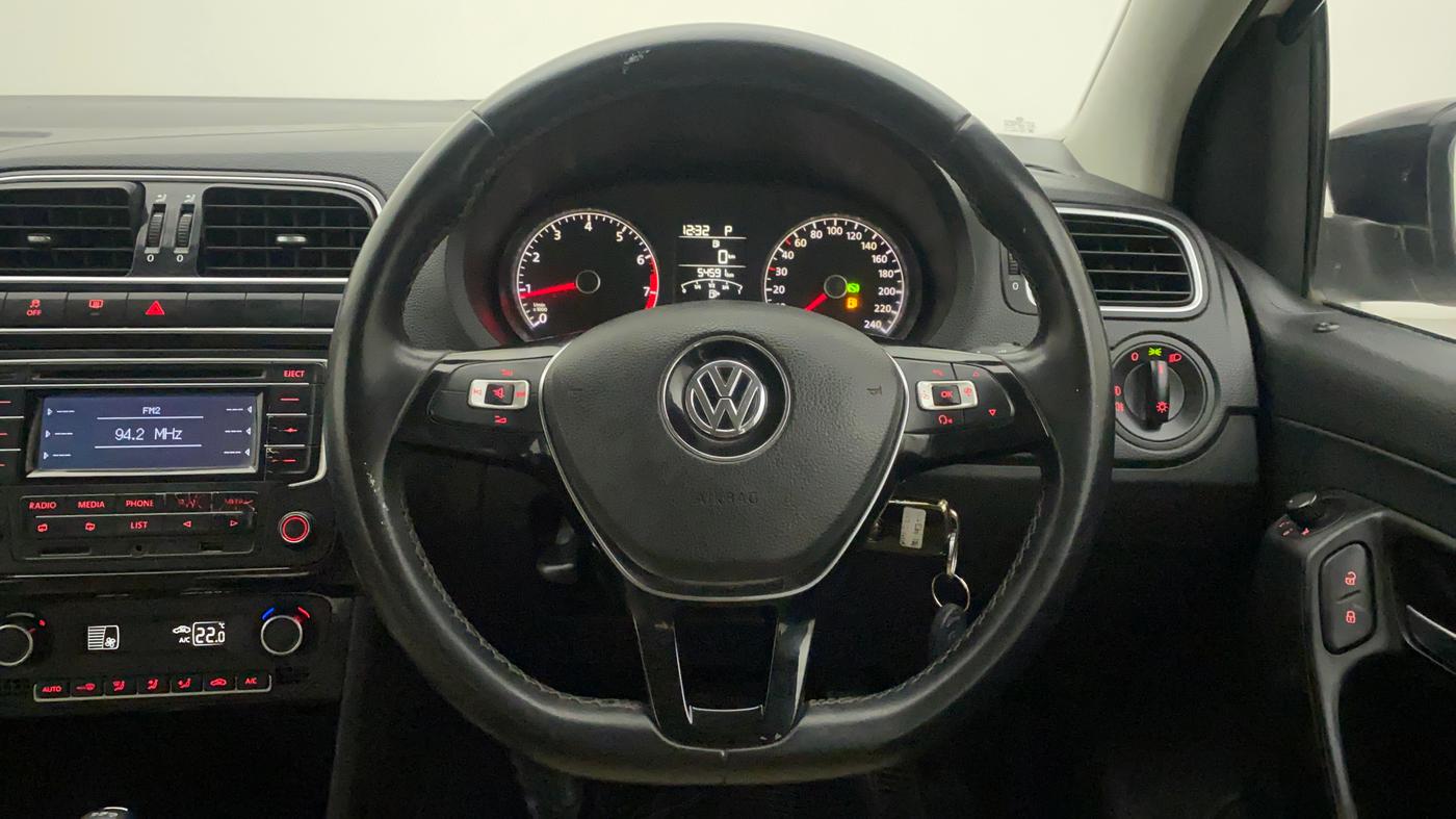 2015 Volkswagen Polo GT TSI AT, Petrol, Automatic, 55,001 km, Steering Wheel Close Up