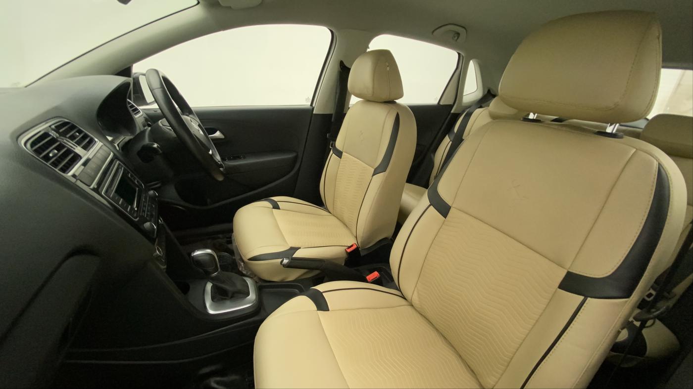 2015 Volkswagen Polo GT TSI AT, Petrol, Automatic, 55,001 km, Right Side Front Door Cabin