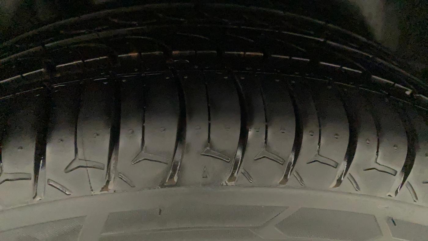 2015 Volkswagen Polo GT TSI AT, Petrol, Automatic, 55,001 km, Right Rear Tyre Tread