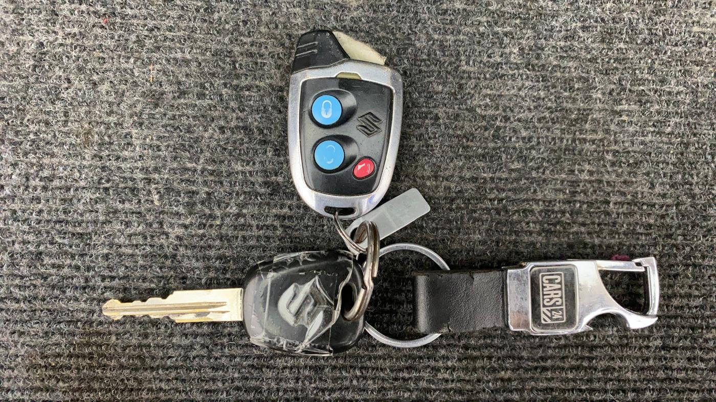 2012 Maruti Alto K10 LXI, Petrol, Manual, 72,479 km, Key Close Up