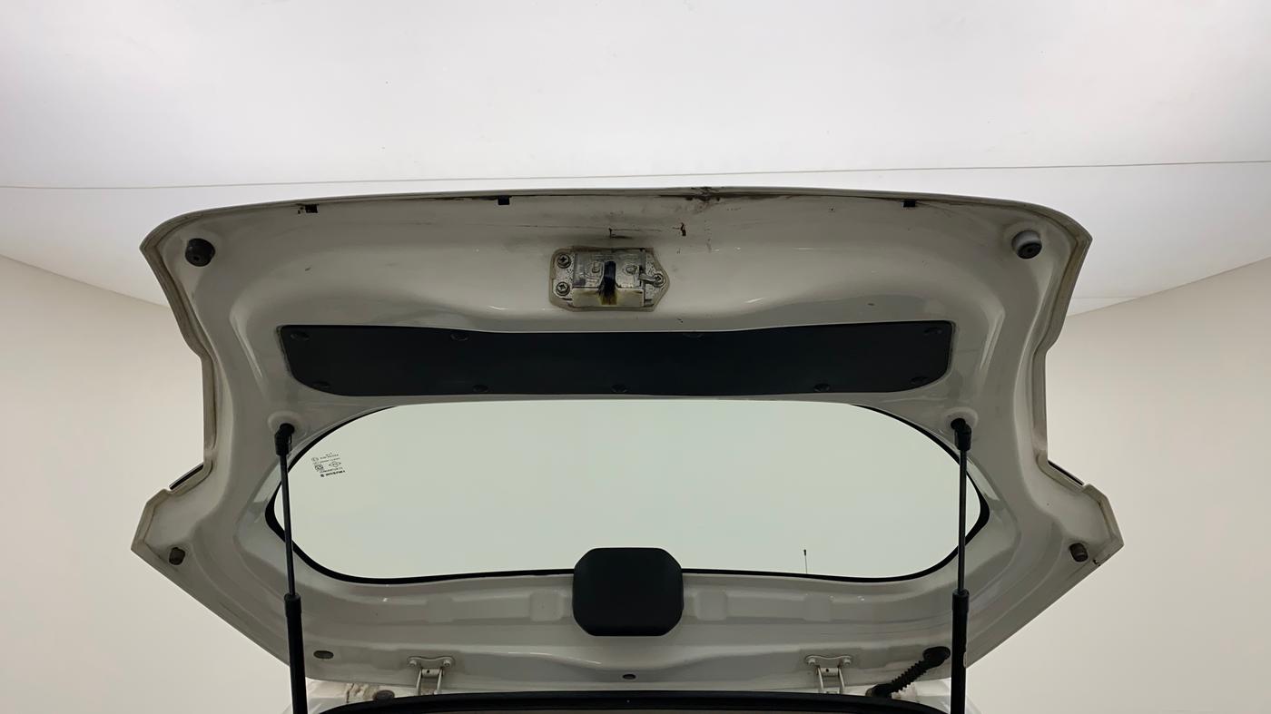 2016 Maruti Alto K10 VXI, Petrol, Manual, 32,658 km, Boot Door Open
