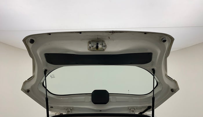 2016 Maruti Alto K10 VXI, Petrol, Manual, 32,658 km, Boot Door Open