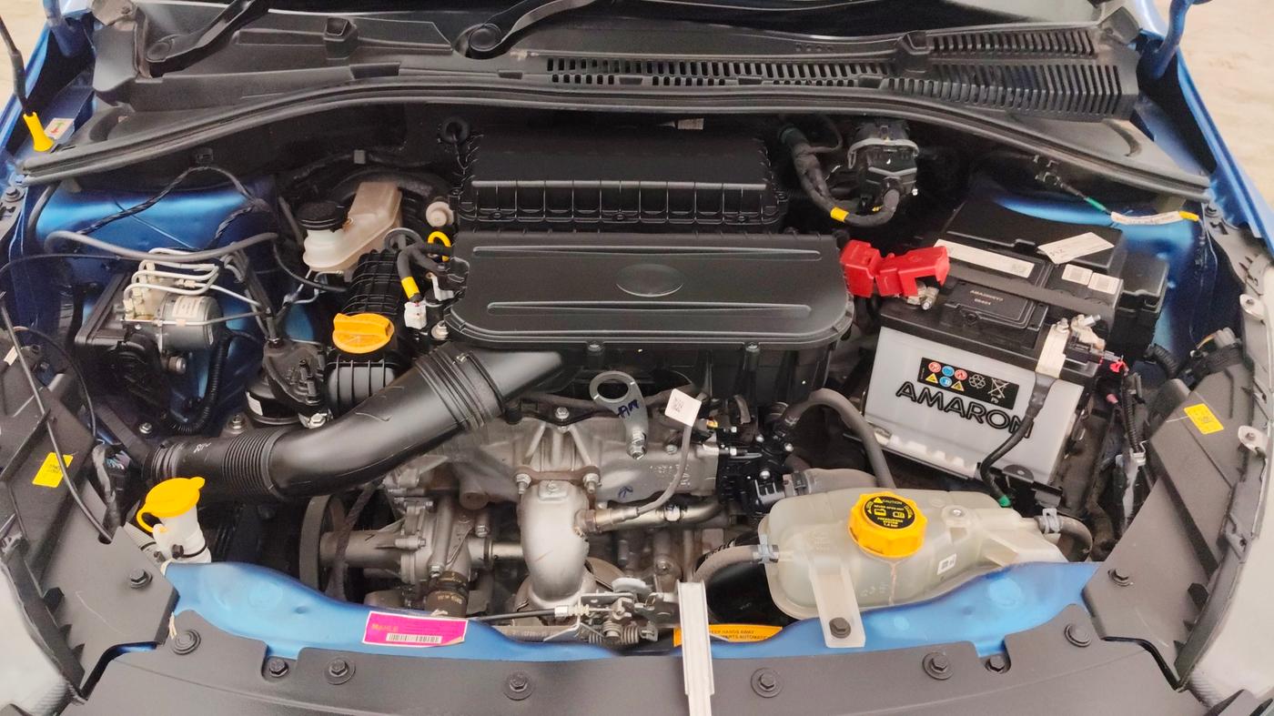 2024 Tata Tiago XZA PLUS PETROL, Petrol, Automatic, 3,289 km, Engine View