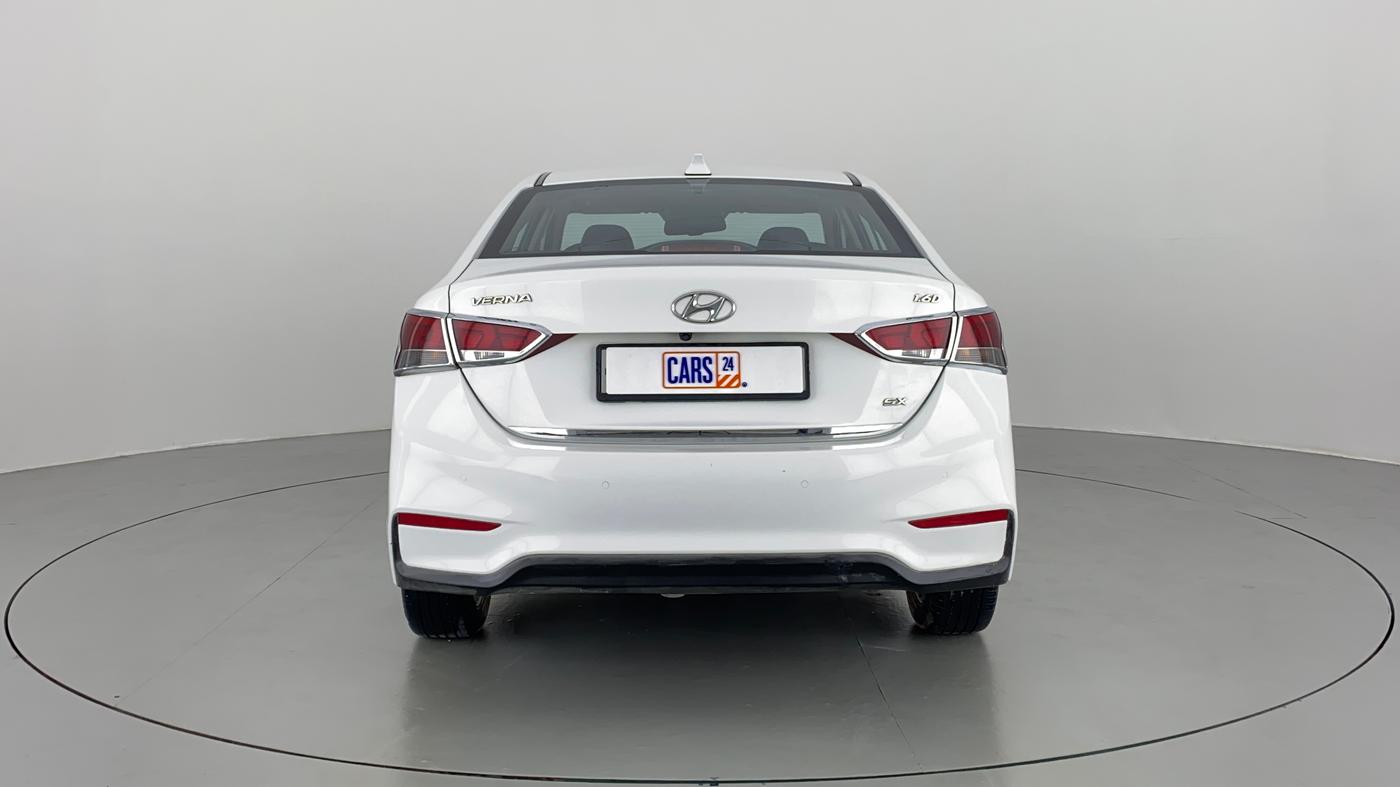 2017 Hyundai Verna 1.6 CRDI SX + AT, Diesel, Automatic, 91,337 km, Back/Rear