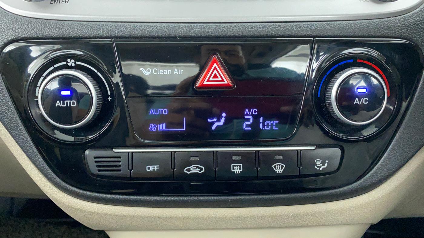 2017 Hyundai Verna 1.6 CRDI SX + AT, Diesel, Automatic, 91,337 km, Automatic Climate Control
