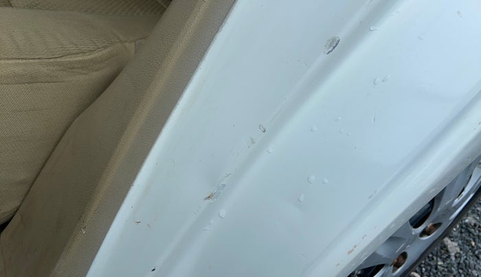 2015 Honda Brio S MT, CNG, Manual, 92,282 km, Left C pillar - Slightly dented