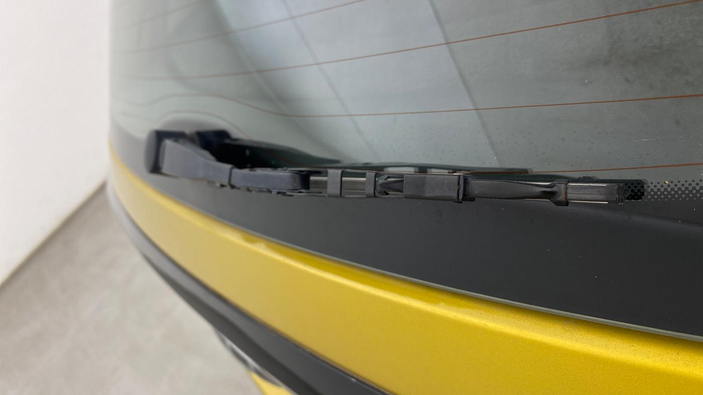 2022 Volkswagen TAIGUN GT 1.5 TSI MT, Petrol, Manual, 64,712 km, Rear Wiper