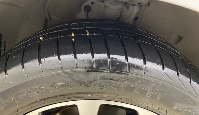 2019 Honda Civic 1.8L I-VTEC VX CVT, Petrol, Automatic, 72,801 km, Right Front Tyre Tread
