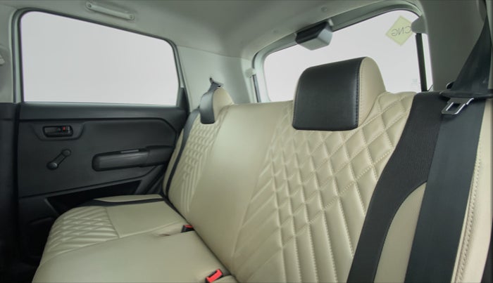 2021 Maruti New Wagon-R LXI CNG 1.0 L, CNG, Manual, 95,966 km, Right Side Rear Door Cabin