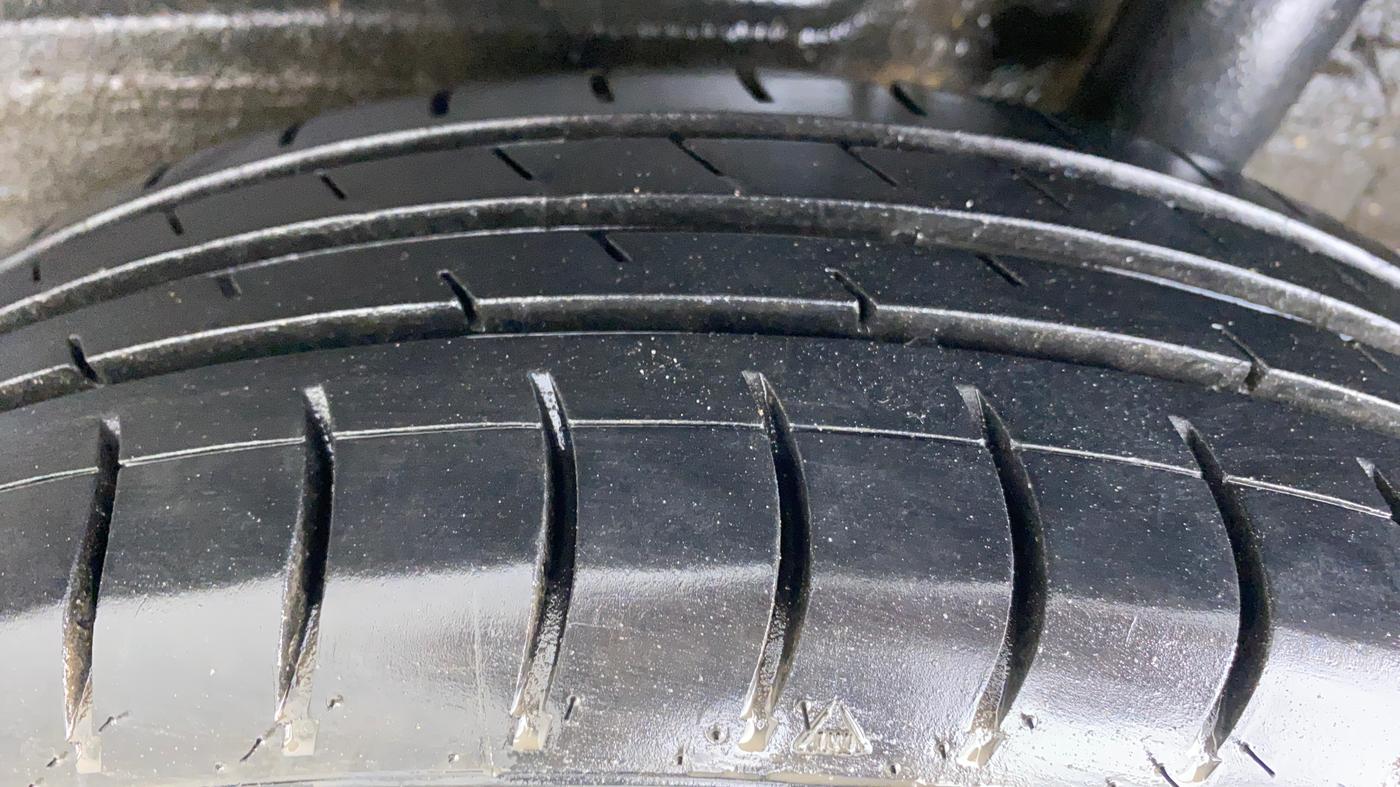 2021 Maruti New Wagon-R LXI CNG 1.0 L, CNG, Manual, 95,966 km, Left Rear Tyre Tread