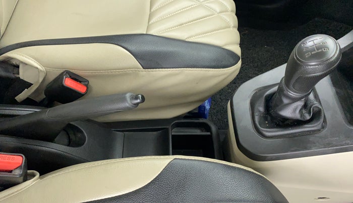 2021 Maruti New Wagon-R LXI CNG 1.0 L, CNG, Manual, 95,966 km, Gear Lever