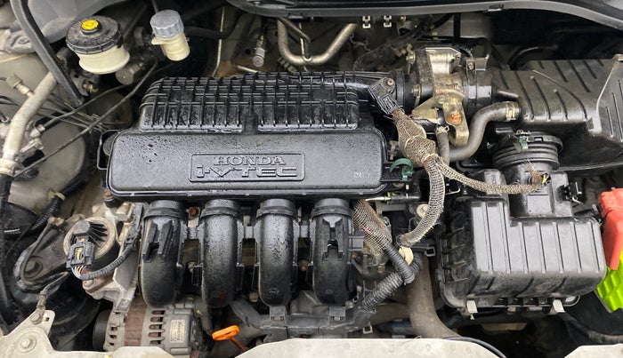 2014 Honda Mobilio 1.5L I-VTEC S, Petrol, Manual, 79,192 km, Engine View